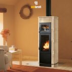 Stufa a legna Palazzetti Elisa con forno ceramica rosso bordeaux